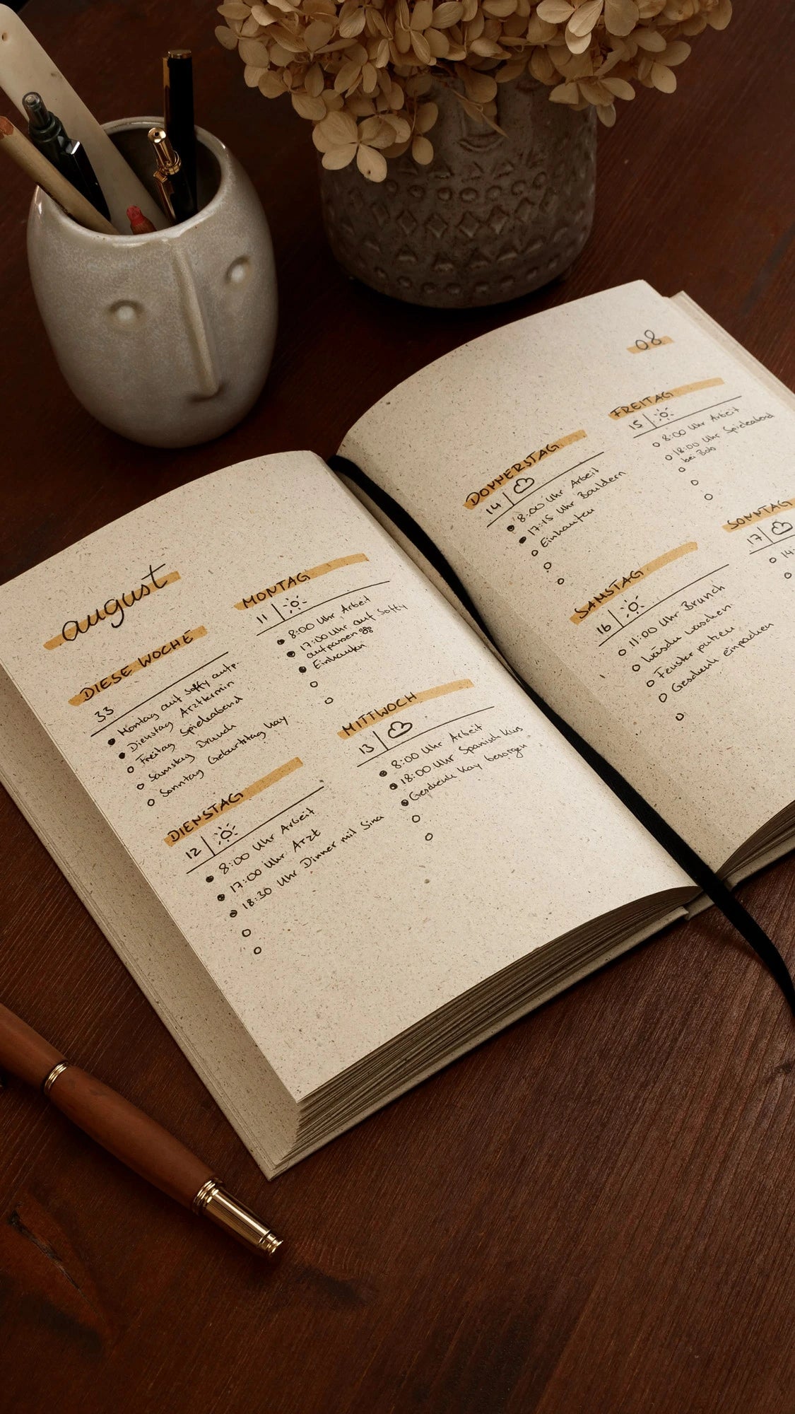 Vegan produziertes Notizbuch, Skizzenbuch, Tagebuch, Achtsamkeitstagebuch, Reisetagebuch, Dankbarkeitstagebuch, Bullet Journal, Planer, Terminplaner, Uni-Planer, Kalender, Wochenplaner, Rezeptbuch, Schreibheft oder Schreibblock aus Graspapier von matabooks