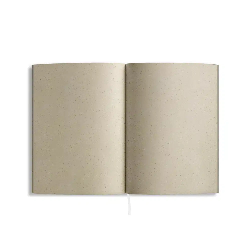 Vegan produziertes Notizbuch, Skizzenbuch, Tagebuch, Achtsamkeitstagebuch, Reisetagebuch, Dankbarkeitstagebuch, Bullet Journal, Planer, Terminplaner, Uni-Planer, Kalender, Wochenplaner, Rezeptbuch, Schreibheft oder Schreibblock A5 Swiss Brochure aus Graspapier von matabooks
