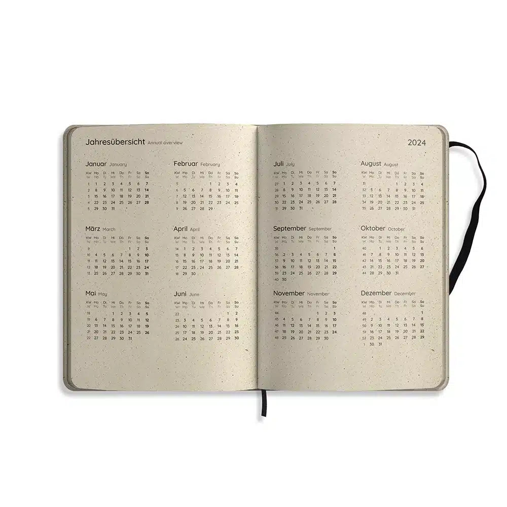Vegan produzierter Jahresplaner, Jahreskalender, Kalender, Familienkalender, Notizbuch, Tagebuch, Terminplaner, Achtsamkeitstagebuch, Bullet Journal, Reisetagebuch, Dankbarkeitstagebuch, Hausaufgabenheft, Uni-Planer, Taschenkalender, Buchkalender, Business-Planer, Wochenplaner A5 aus Graspapier von matabooks